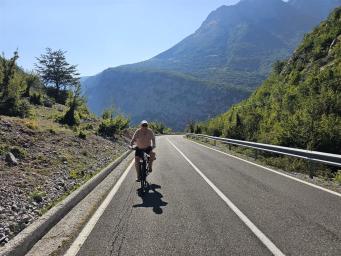 E-Bike Tour Albanien Fahrradfahren (23)