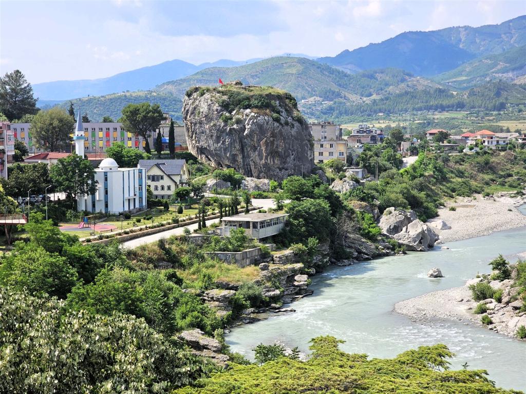 E-Bike Tour Albanien Fahrradfahren (2)